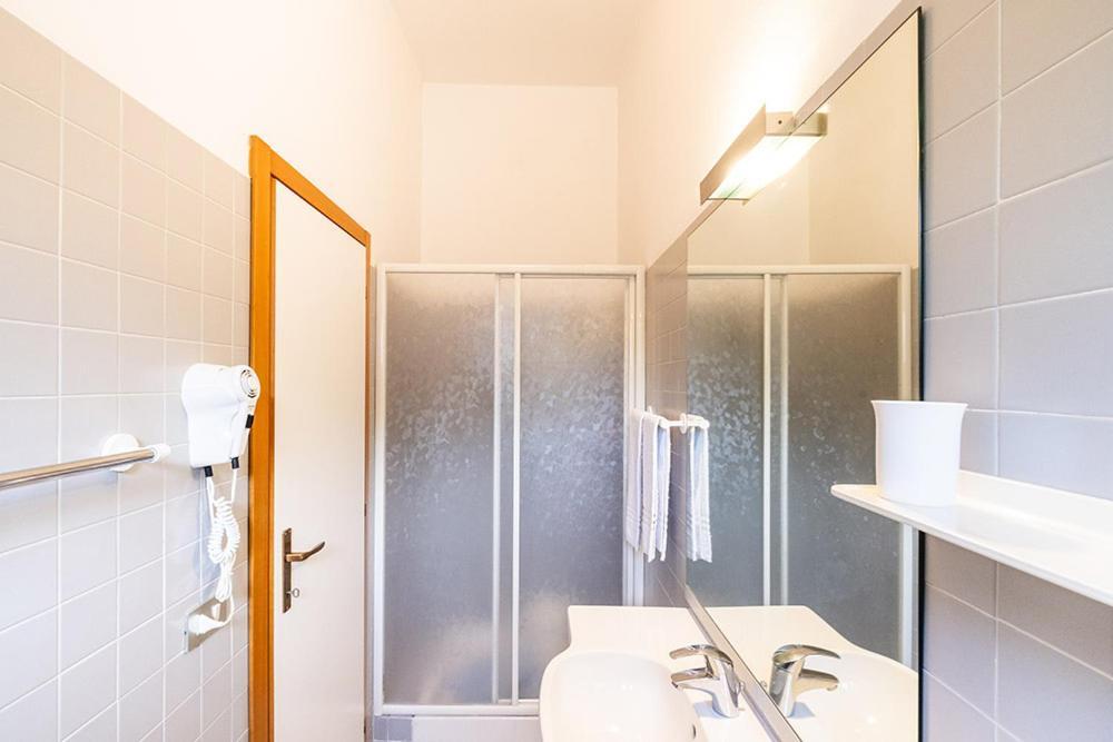 Residence Caterina Cattolica Ngoại thất bức ảnh